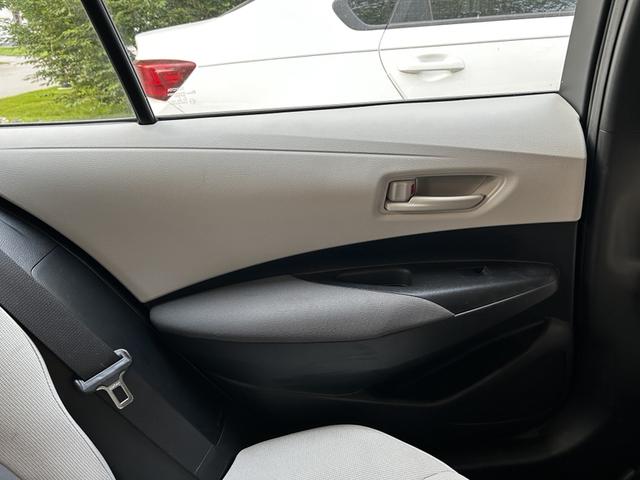 Photo of 2022 White Toyota Corolla