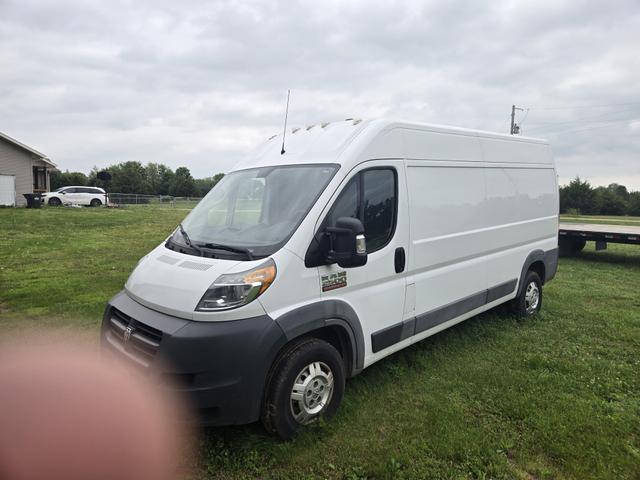 Photo of 2018 White RAM ProMaster 2500