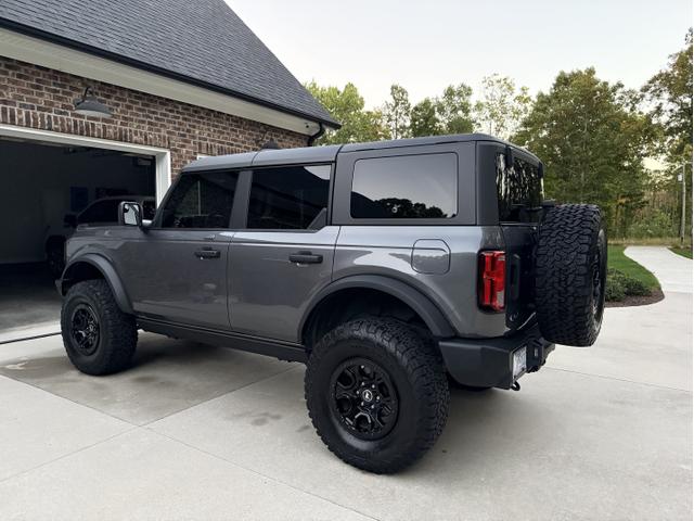 Photo of 2023 Gray Ford Bronco
