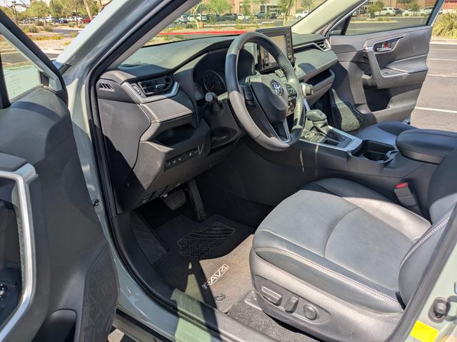 Photo of 2020 Green Toyota RAV4
