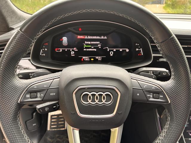 Photo of 2021 Gray Audi SQ8
