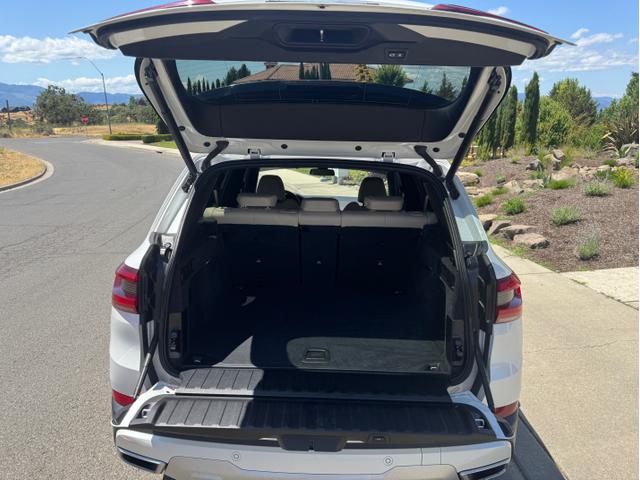 Photo of 2019 White BMW X5