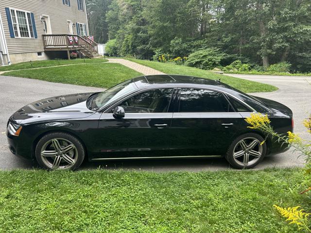 Photo of 2013 Black Audi A8