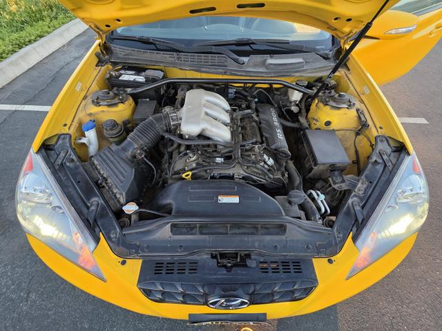 Photo of 2011 Yellow Hyundai Genesis Coupe
