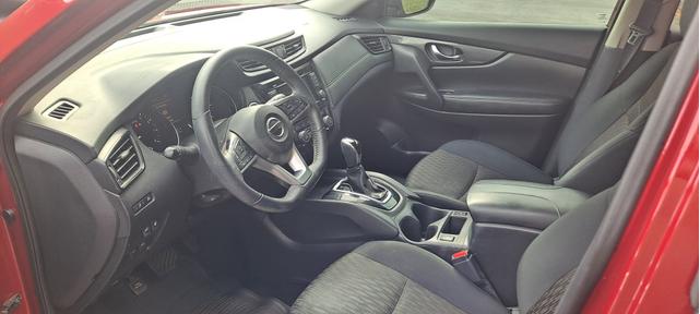 Photo of 2018 Red Nissan Rogue