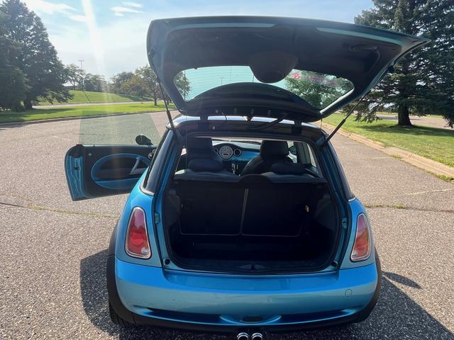 Photo of 2005 Blue MINI Cooper S