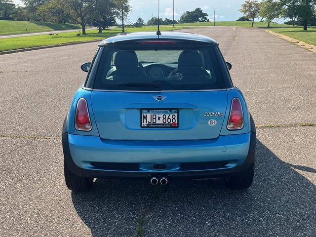 Photo of 2005 Blue MINI Cooper S