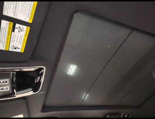 Photo of 2019 Black Land Rover Range Rover