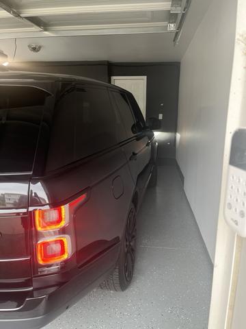 Photo of 2019 Black Land Rover Range Rover