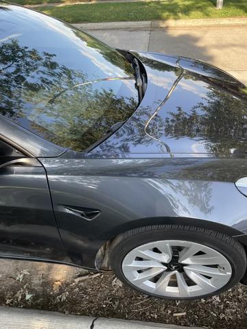 Photo of 2022 Gray Tesla Model 3
