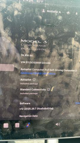 Photo of 2022 Gray Tesla Model 3