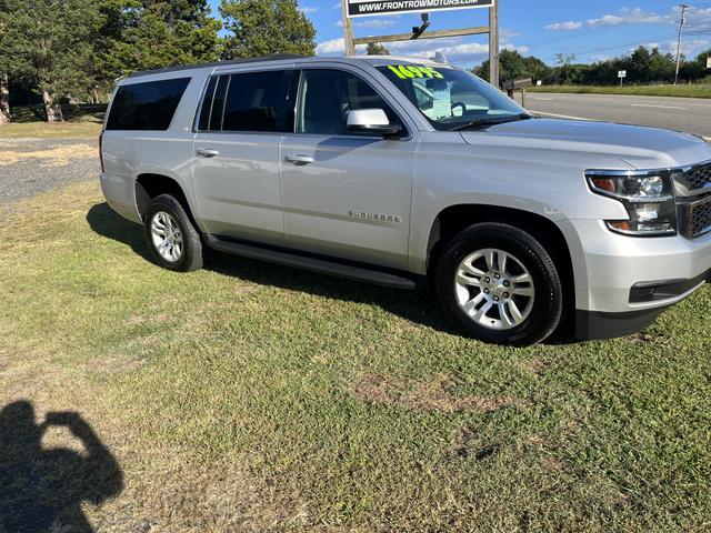 Photo of 2018 Silver Chevrolet Suburban