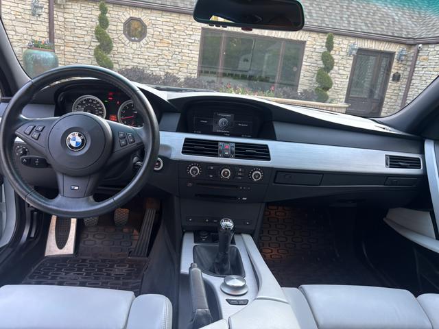 Photo of 2007 Silver BMW M5