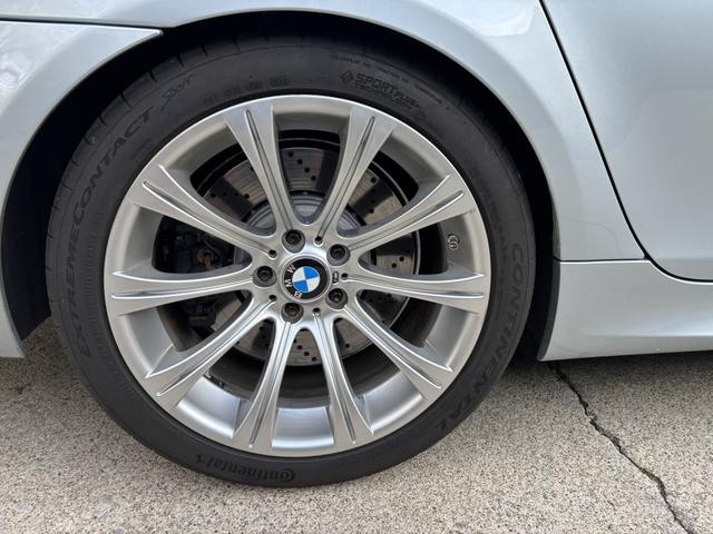 Photo of 2007 Silver BMW M5