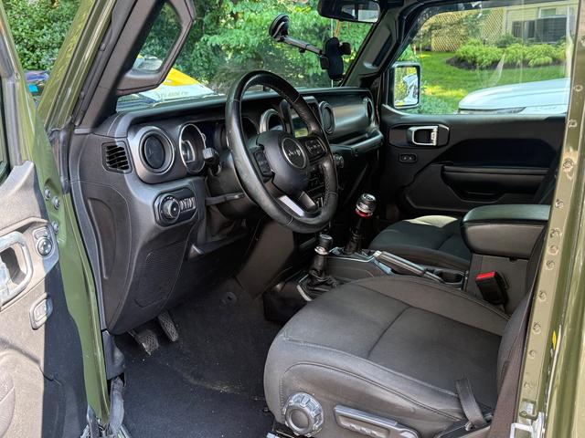 Photo of 2021 Green Jeep Wrangler Unlimited