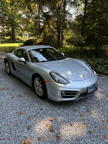 Photo of 2014 Silver Porsche Cayman