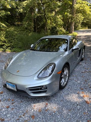 Photo of 2014 Silver Porsche Cayman