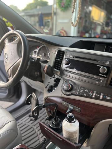 Photo of 2014 Beige Toyota Sienna