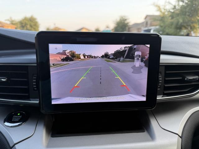 Photo of 2021 Black Ford Explorer