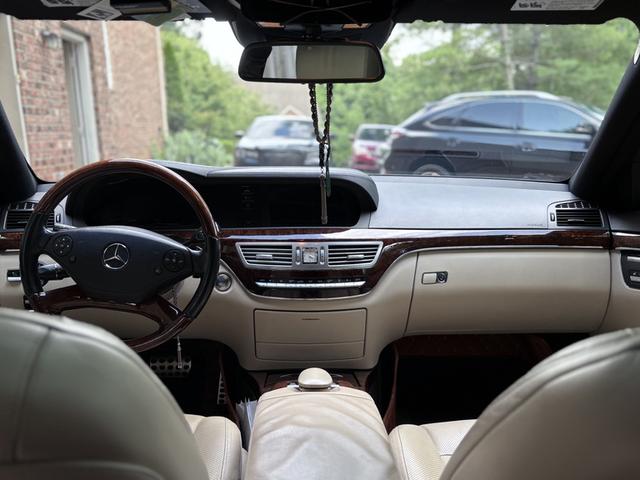 Photo of 2011 Blue Mercedes-Benz S-Class