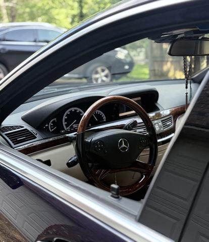 Photo of 2011 Blue Mercedes-Benz S-Class