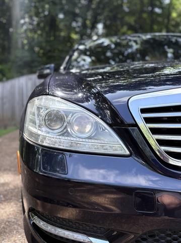 Photo of 2011 Blue Mercedes-Benz S-Class