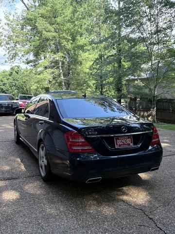 Photo of 2011 Blue Mercedes-Benz S-Class