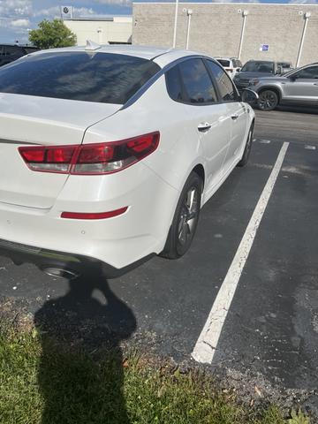 Photo of 2019 White Kia Optima