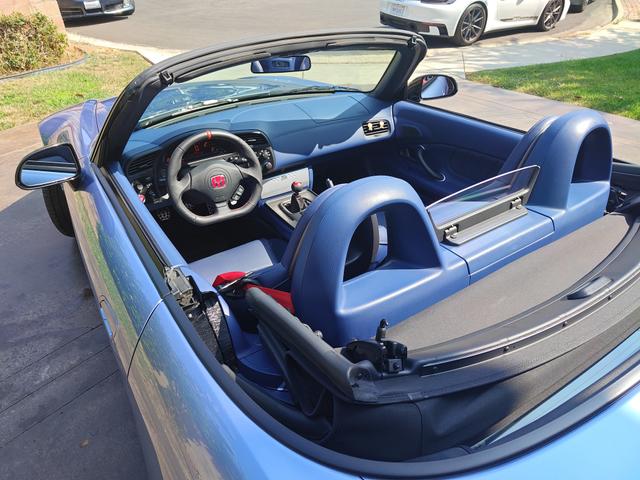 Photo of 2004 Blue Honda S2000