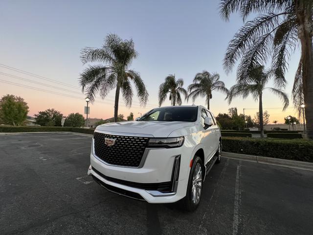 Photo of 2023 White Cadillac Escalade