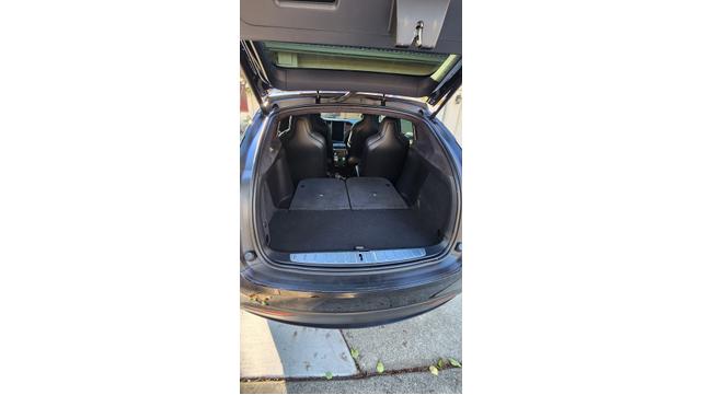 Photo of 2018 Black Tesla Model X