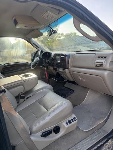 Photo of 2005 Gray Ford F-250