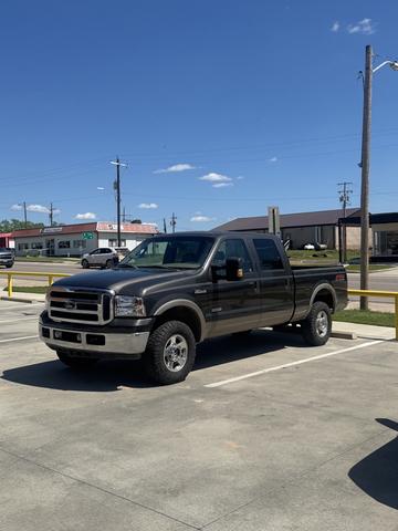 Photo of 2005 Gray Ford F-250