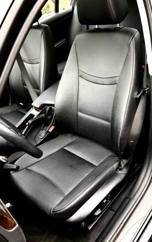 Photo of 2011 Black BMW 328