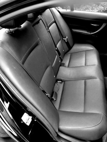 Photo of 2011 Black BMW 328