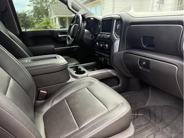 Photo of 2019 White Chevrolet Silverado 1500