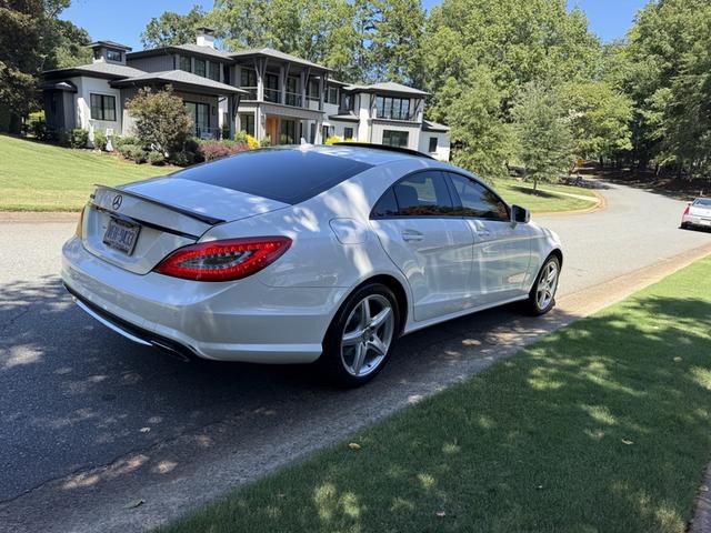 Photo of 2014 White Mercedes-Benz CLS-Class
