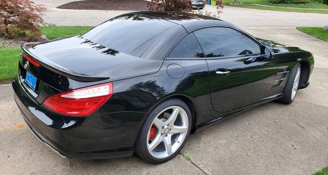 Photo of 2013 Black Mercedes-Benz SL-Class