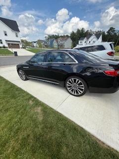 Photo of 2018 Black Lincoln Continental