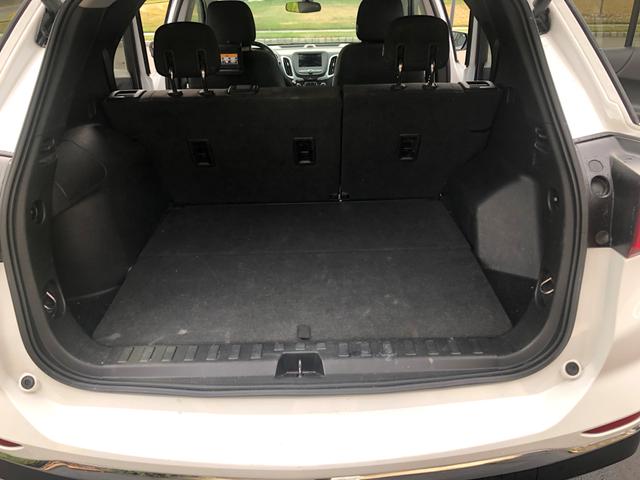 Photo of 2019 White Chevrolet Equinox