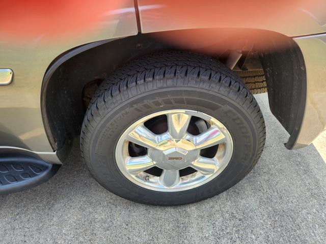 Photo of 2007 Silver GMC Envoy