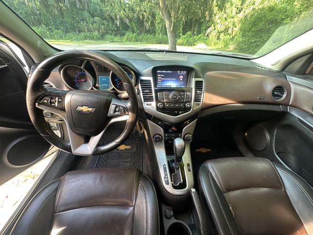 Photo of 2015 Silver Chevrolet Cruze