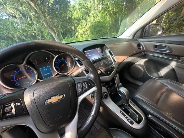 Photo of 2015 Silver Chevrolet Cruze