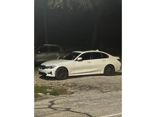 Photo of 2020 White BMW 330