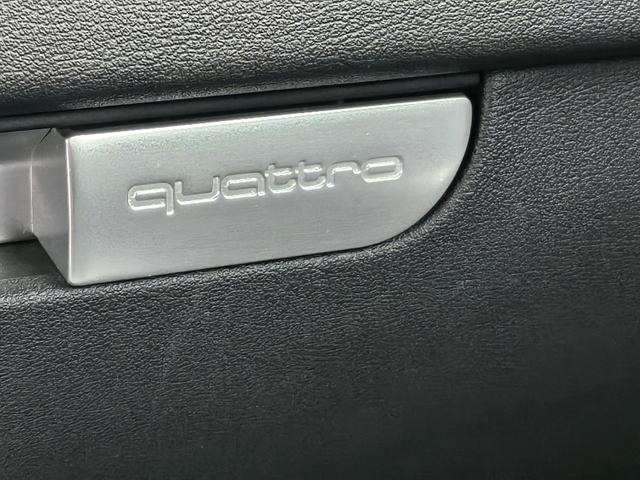 Photo of 2006 Blue Audi TT