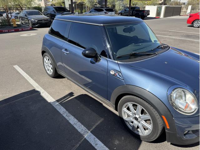Photo of 2011 Blue MINI Cooper S
