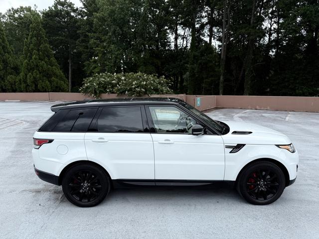 Photo of 2014 White Land Rover Range Rover Sport
