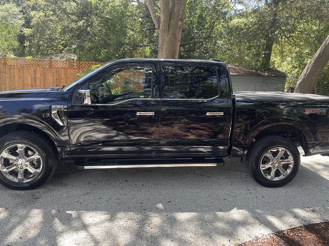 Photo of 2023 Black Ford F-150