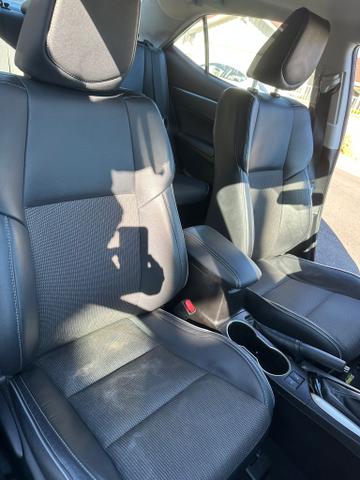 Photo of 2015 Gray Toyota Corolla