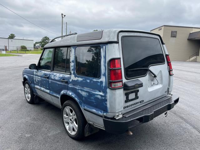 Photo of 2002 Silver Land Rover Discovery